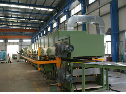 Wall Roof Panel Roll Forming PU Sandwich Panel Line